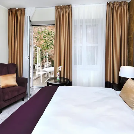 Aplend City Perugia 3* Bratislava