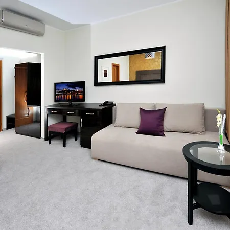 Aplend City Perugia Hotel 3*