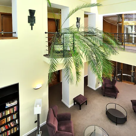 أبلند سيتي بيروجيا فندق براتسيلافا